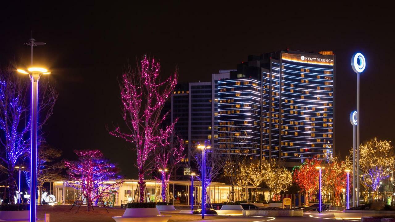 Floral Hotel - Begonia Villa تشينغداو المظهر الخارجي الصورة